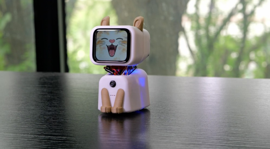 AI_DesktopCat: Seeed XIAO ESP32S3 Sense desktop AI robot cat with screen camera mic speaker